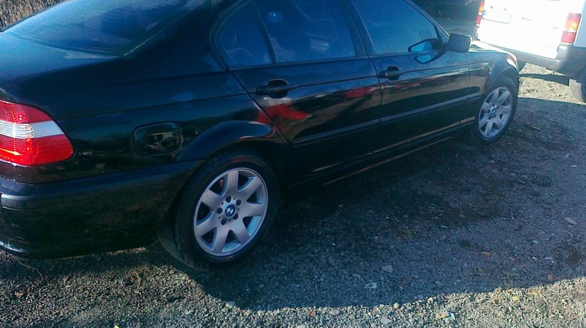 Dezmembrez 318 facelift E46