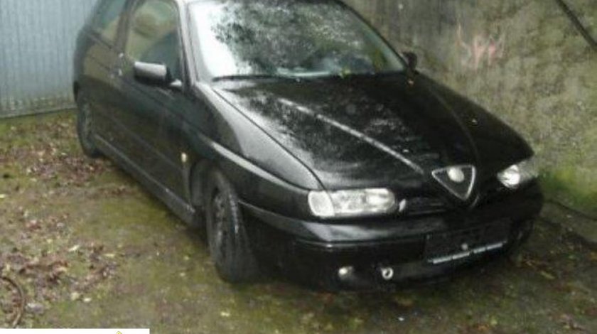 Dezmembrez Alfa Romeo 145 1 9jtd An 1999