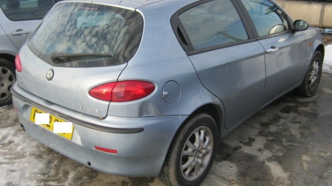 Dezmembrez Alfa Romeo 147 din 2002, 1.6b,