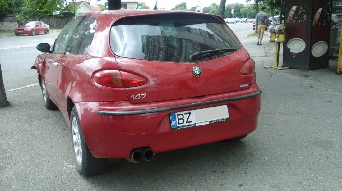 Dezmembrez ALFA ROMEO 147 - motor 1.6 TS - 105 CP - an 2003