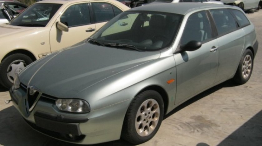 Dezmembrez Alfa Romeo 156 din 2000, 2.5b,