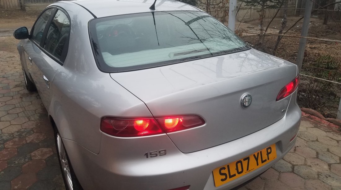 Dezmembrez Alfa Romeo 159 1.9 JTS