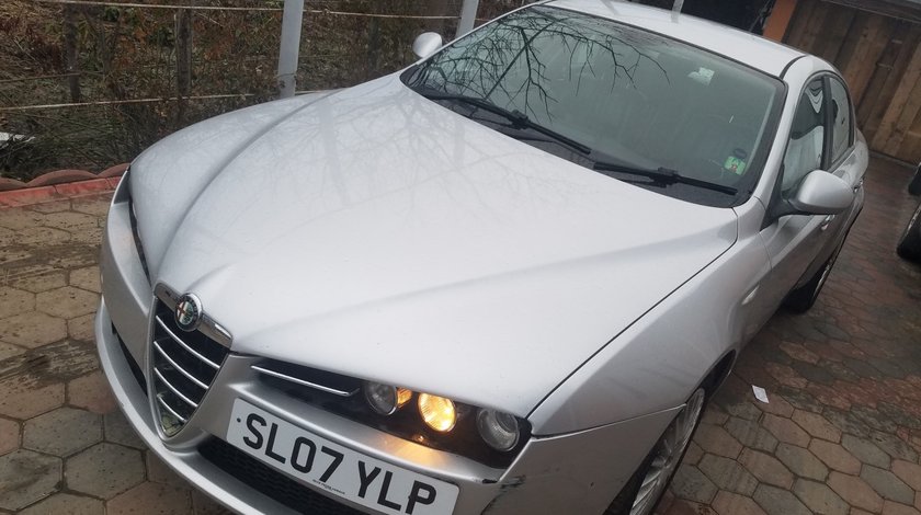 Dezmembrez Alfa Romeo 159 1.9 JTS