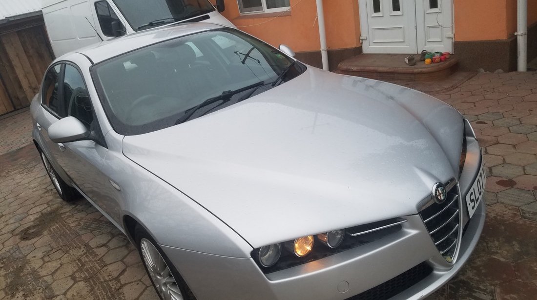 Dezmembrez Alfa Romeo 159 1.9 JTS