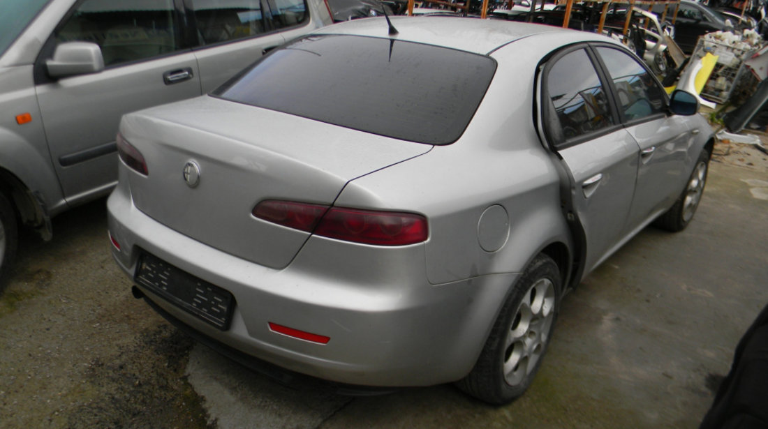 Dezmembrez Alfa Romeo 159 (939) 2005 - 2011 1.9 JTDM 16V 939 A2.000 ( CP: 150, KW: 110, CCM: 1910 ) Motorina