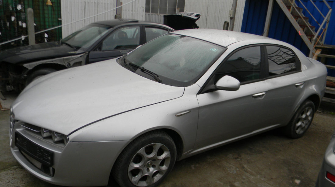 Dezmembrez Alfa Romeo 159 (939) 2005 - 2011 1.9 JTDM 16V 939 A2.000 ( CP: 150, KW: 110, CCM: 1910 ) Motorina