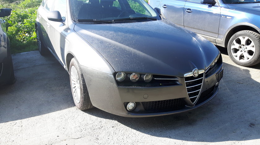 Dezmembrez Alfa Romeo 159 sportwagon 2.2i JTS Twin Phaser 2008