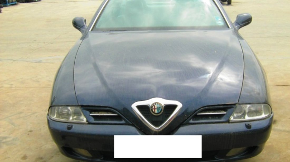 Dezmembrez Alfa Romeo 936/A1101/166, an 2001