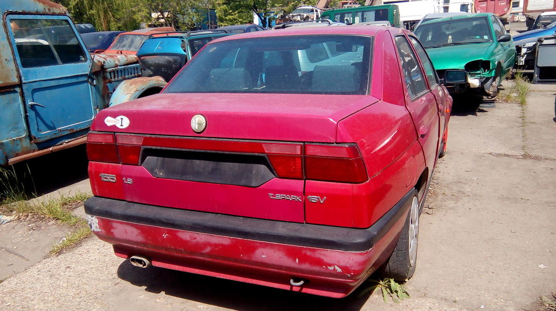 Dezmembrez Alfa Romeo Spark '88