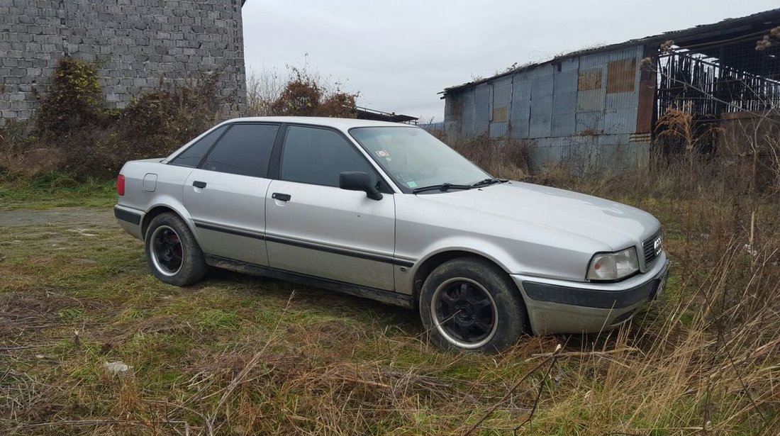 Dezmembrez Audi 80 B4 1.9 td an 1995