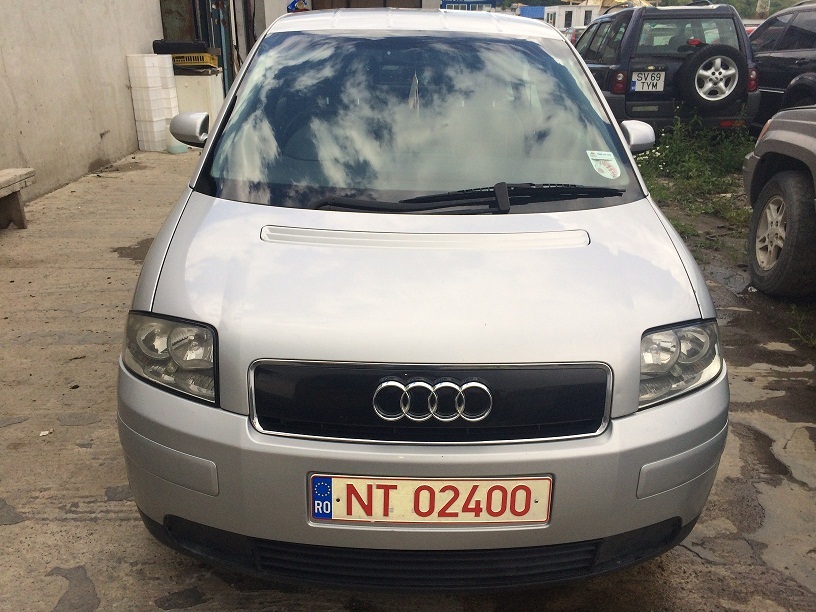 Dezmembrez audi A2 1,4 tdi 2002