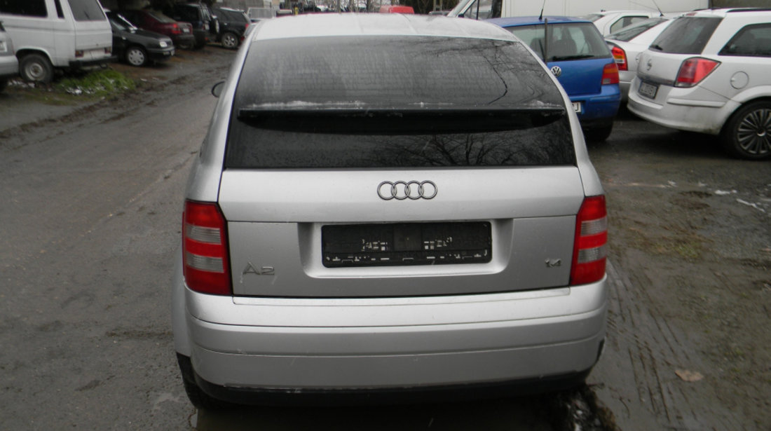 Dezmembrez Audi A2 (8Z0) 2000 - 2005 1.4 AUA ( CP: 75, KW: 55, CCM: 1390 ) Benzina