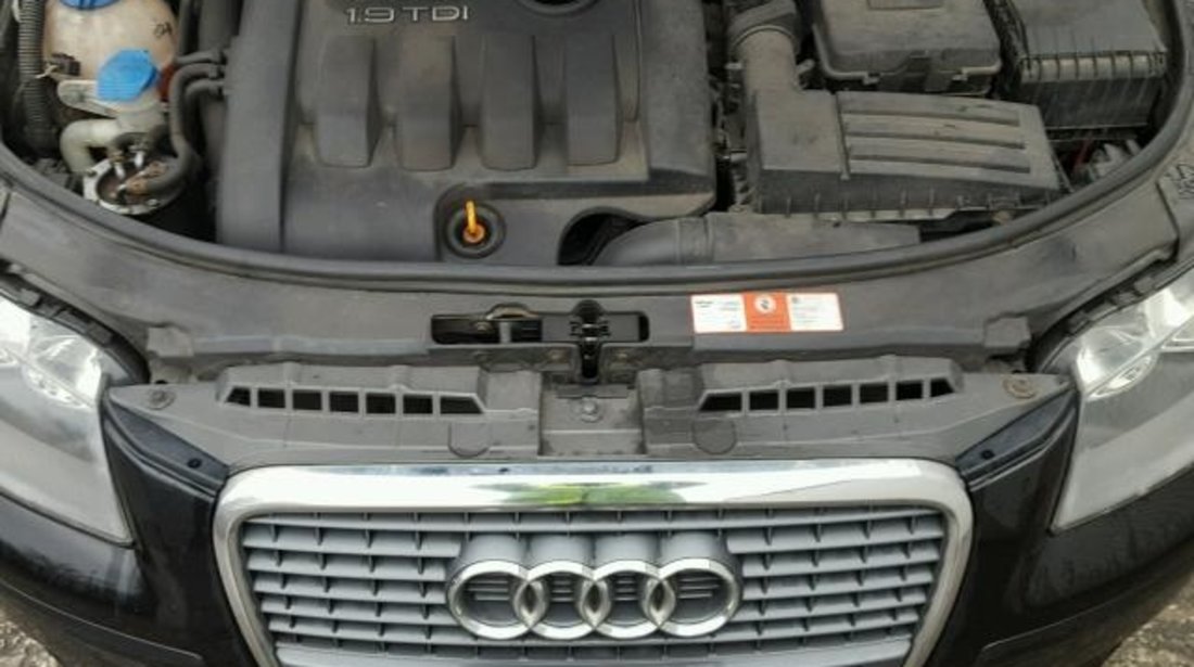 Dezmembrez Audi A3 1.9tdi 2006