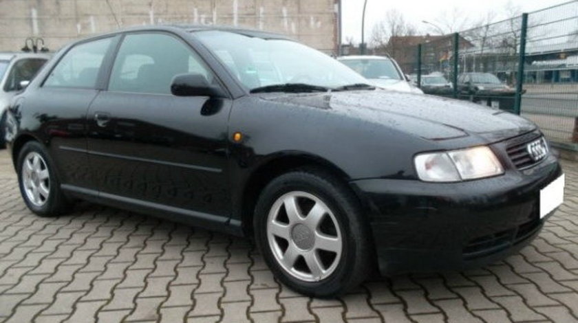 Dezmembrez Audi A3 (8L) 2002 1.6i