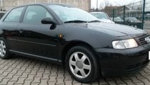 Dezmembrez Audi A3 (8L) an fab 1999 1.8i caroserie...