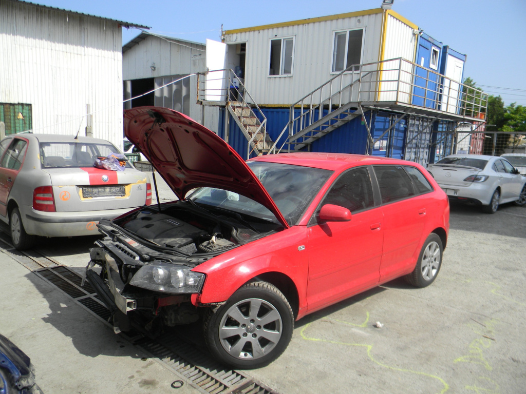 Dezmembrez Audi A3 (8P) 2003 - 2013 1.6 FSI None( CP: None, KW: None, CCM: None ) Benzina