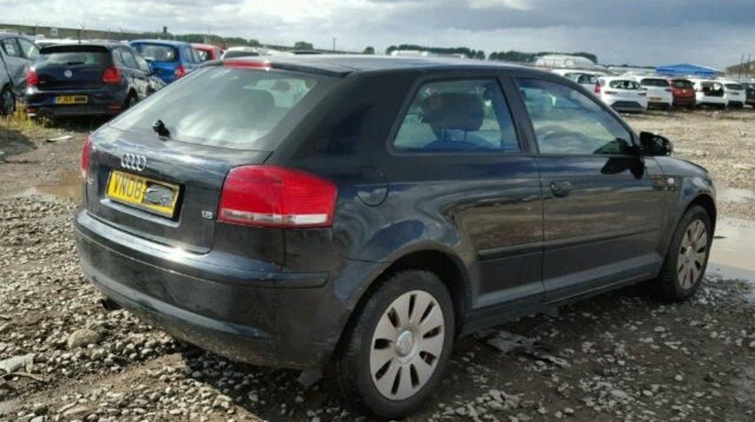 Dezmembrez Audi A3 8P coupe, 1.9tdi