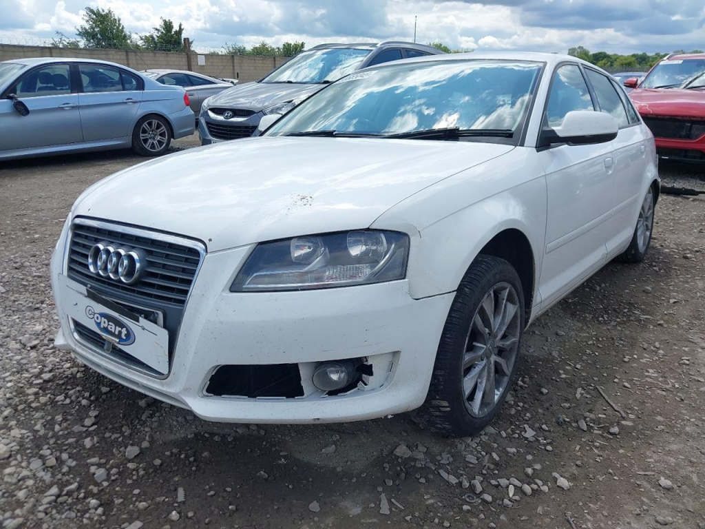 Dezmembrez AUDI A3 Sportback (8PA) [Fabr 2004-2013] Facelift