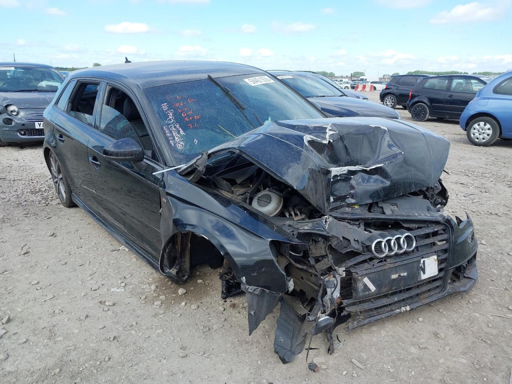 Dezmembrez AUDI A3 Sportback (8VA) Hatchback [Fabr 2012-2020]