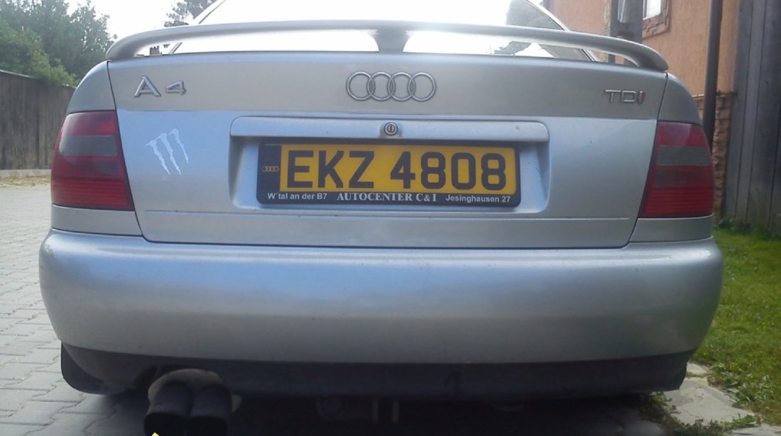 Dezmembrez audi a4 1 9tdi