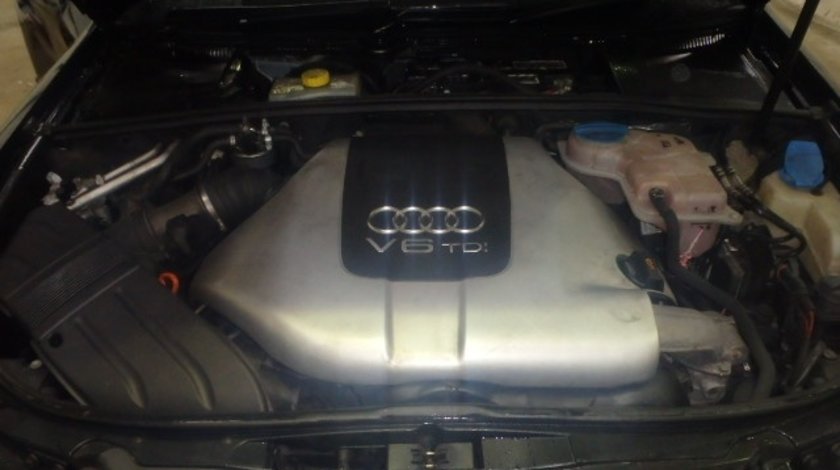 Dezmembrez audi a4 2.5tdi an 2005-2007