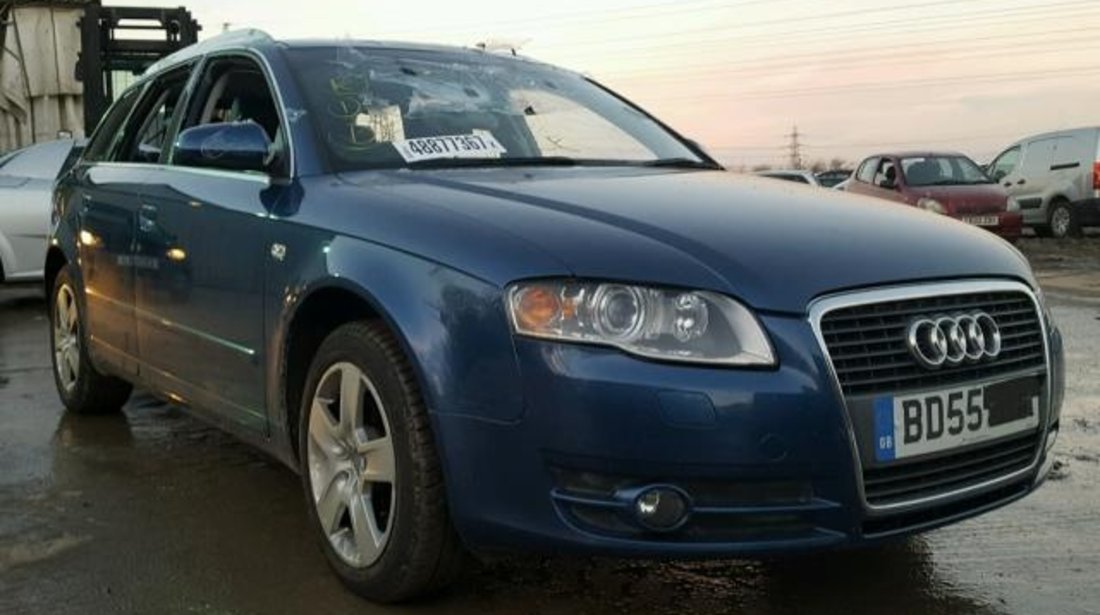 Dezmembrez Audi A4 8ED Avant, 2.0tdi 2006