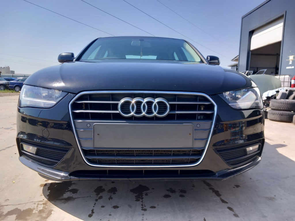 Dezmembrez AUDI A4 (8K2, B8) [Fabr 2008-2015]