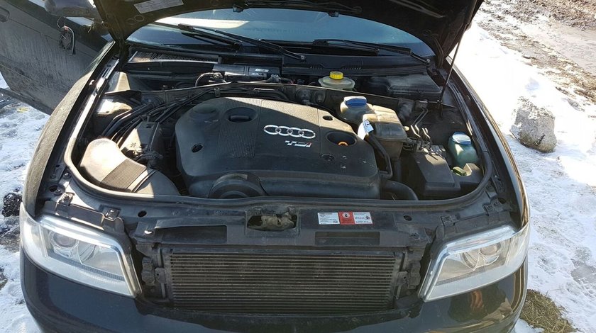 Dezmembrez Audi A4 an 2001 motor 1.9 tdi ajm