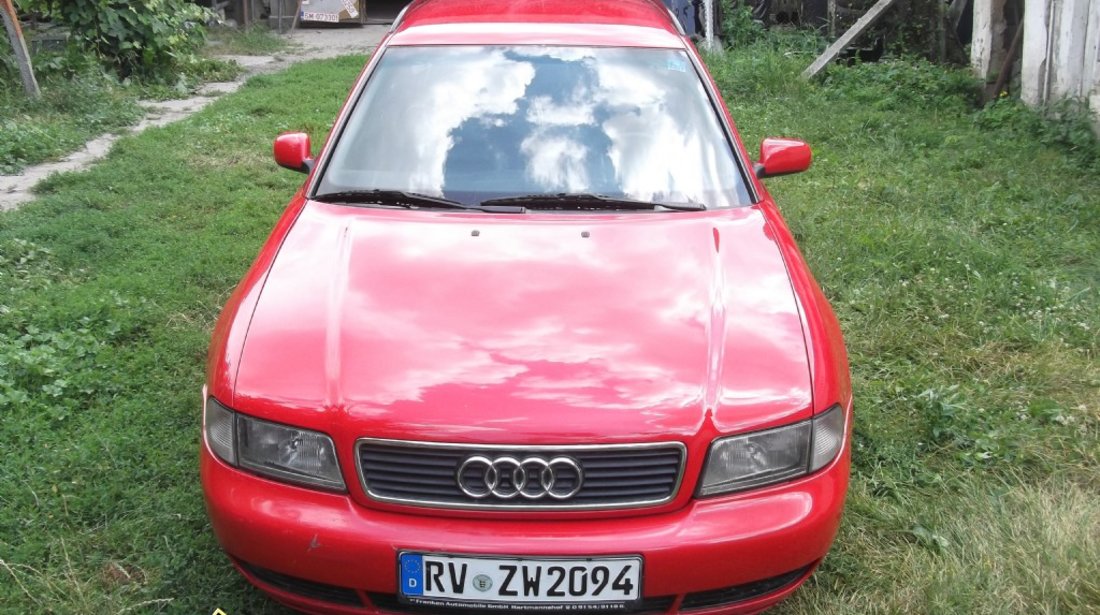 Dezmembrez audi a4 b5 1 9 tdi 110 CP cutie automata