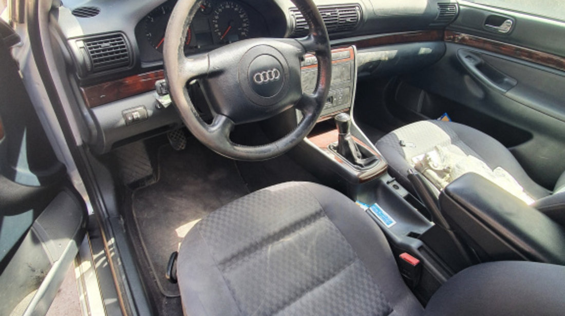 Dezmembrez Audi A4 B5 (8D) 1994 - 2001 2.5 TDI AFB ( CP: 150, KW: 110, CCM: 2496 ) Motorina