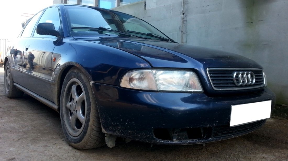 Dezmembrez Audi A4(B5), an fabr. 1996, 1.6i , Sedan