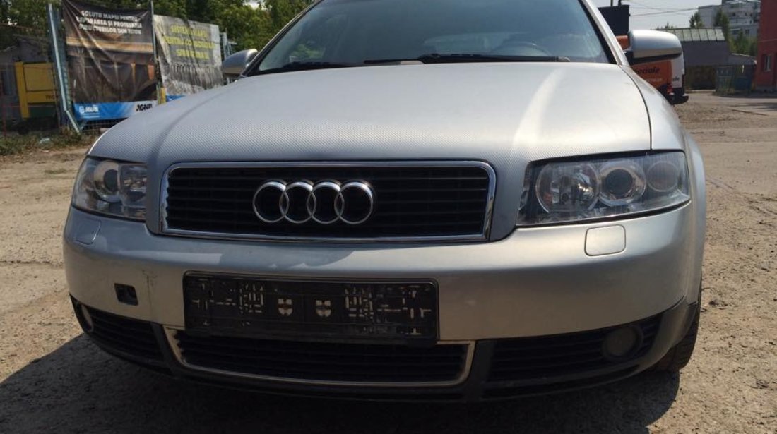 Dezmembrez Audi A4 B6 2.5TDI 180cp quattro