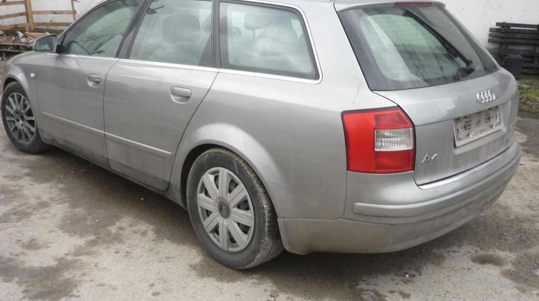 Dezmembrez Audi A4 B6, 2.5tdi AYM, 155cp, an 2003, volan stanga