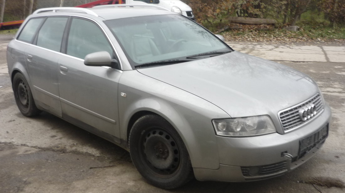 Dezmembrez Audi A4 B6, 2.5tdi AYM, 155cp, an 2003, volan stanga