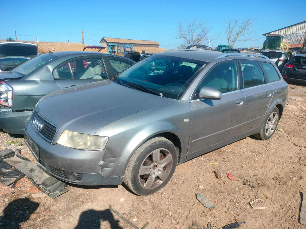 Dezmembrez Audi A4 B6 (8E) 2000 - 2004 1.9 TDI AWX ( CP: 130, KW: 96, CCM: 1896 ) Motorina