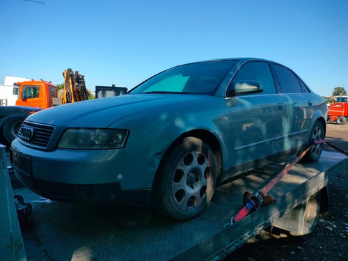 Dezmembrez Audi A4 B6 (8E) 2000 - 2004 2.0 ALT ( CP: 130, KW: 96, CCM: 1984 ) Benzina