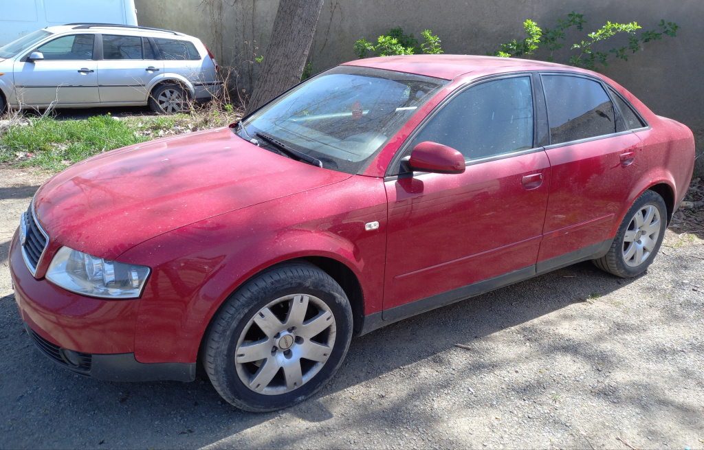 Dezmembrez Audi A4 B6 (8E) 2000 - 2004 2.4 BDV ( CP: 170, KW: 125, CCM: 2393 ) Benzina