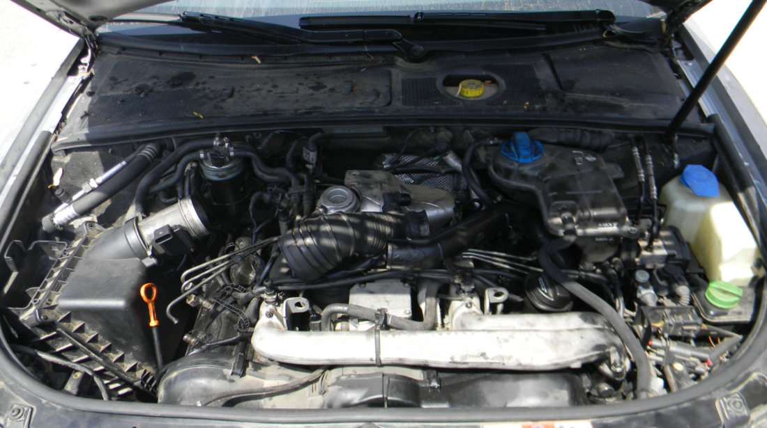 Dezmembrez Audi A4 B6 (8E) 2000 - 2004 2.5 TDI AYM ( CP: 155, KW: 114, CCM: 2496 ) Motorina