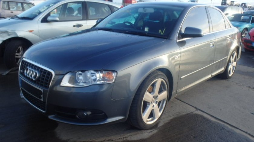 Dezmembrez Audi A4 (B7), 1.6b, ALZ orice piesa!