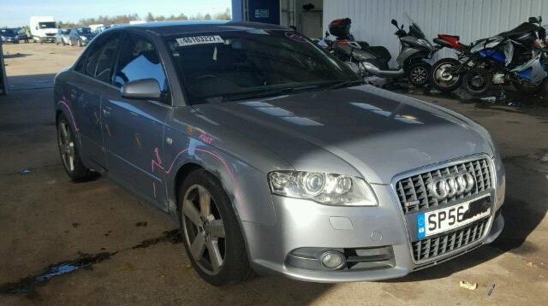 Dezmembrez Audi A4 B7 , 2.0tfsi