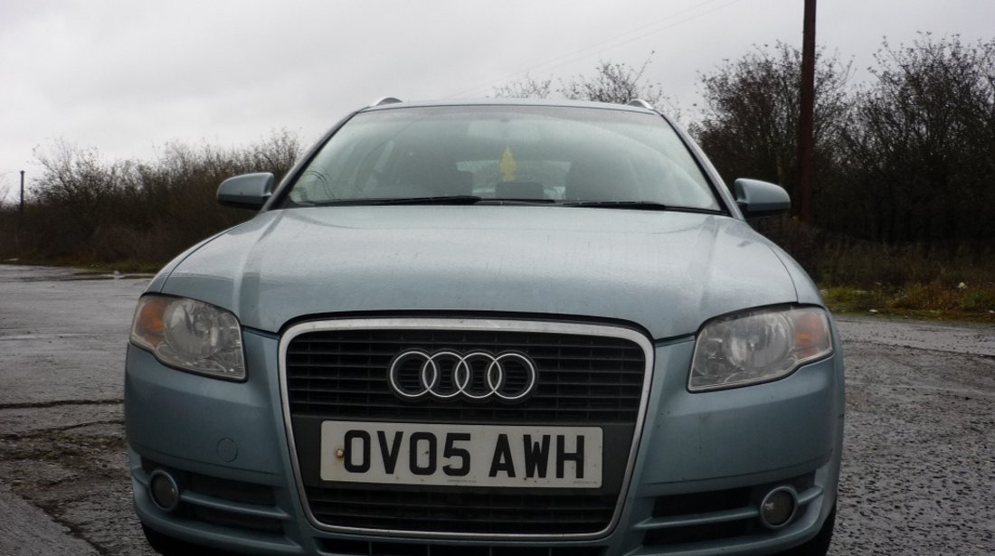 Dezmembrez Audi A4 b7 an 2005 cod BLB 140cp