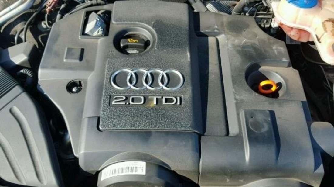 Dezmembrez Audi A4 B7 Cabrio 2.0tdi