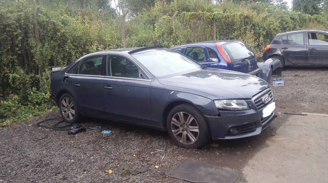 Dezmembrez Audi A4 B8 2.0 tdi cod motor CAG 143 cp