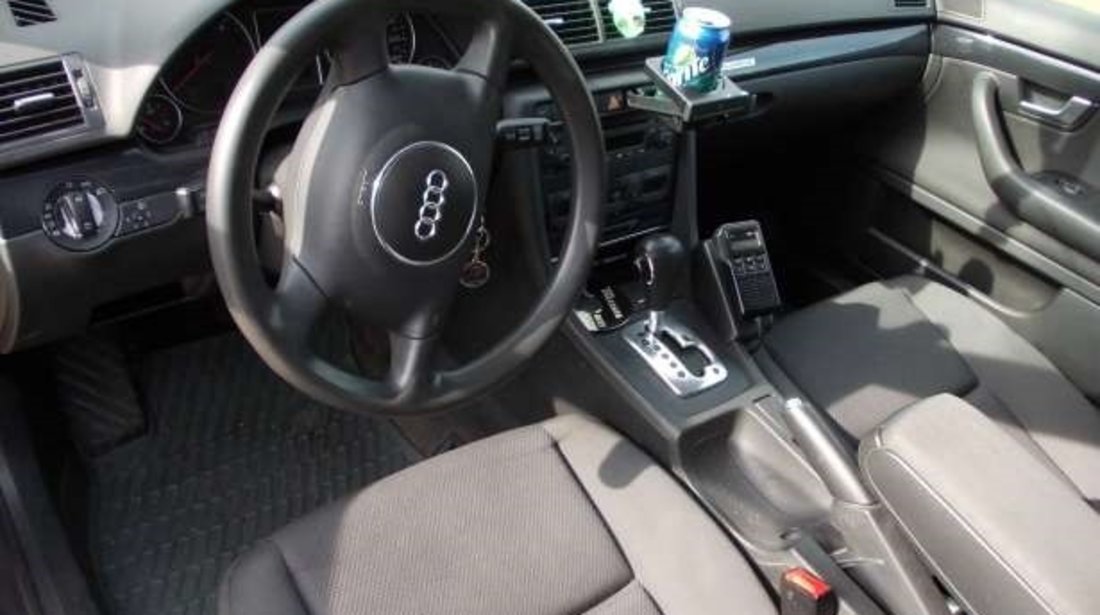 dezmembrez audi a4 combi 2.5 tdi quattro automat 180 cai