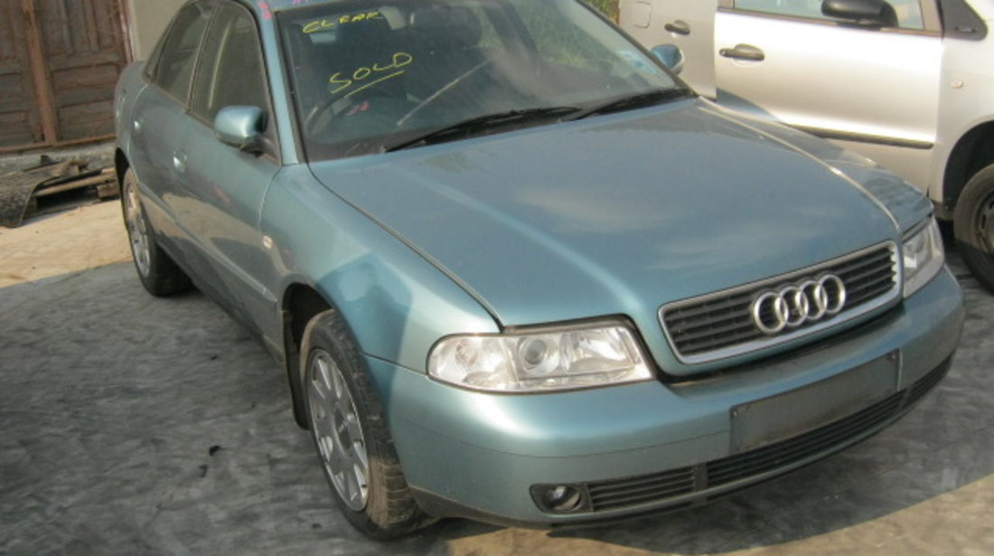 Dezmembrez Audi A4 din 1999, 1.8b,