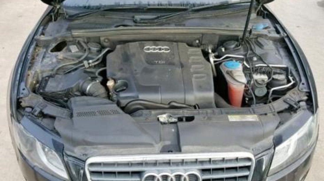 Dezmembrez Audi A5 (8T3) 2.0 tdi