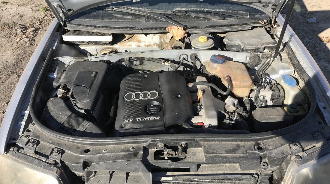 Dezmembrez Audi A6 1.8T an 2001