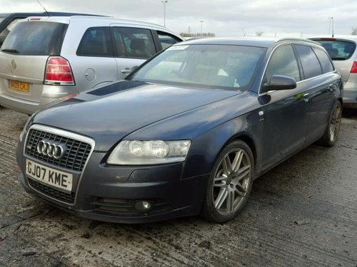 Dezmembrez Audi A6 4F combi 3.0tdi