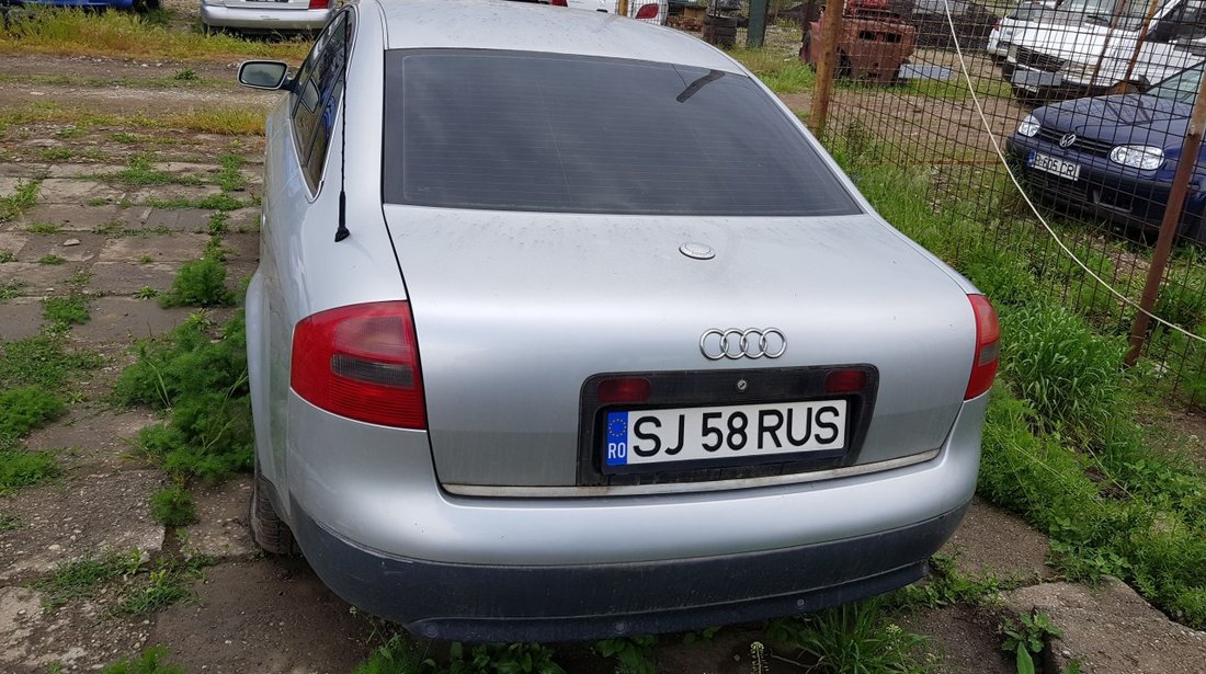 Dezmembrez Audi A6  an 2003 motorizare 2.5diesel