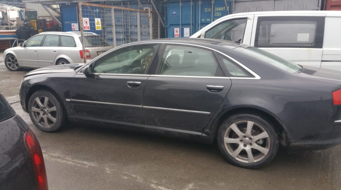 Dezmembrez Audi A8 (4E) 2002 - 2010 3.0 TDI Quattro Motorina